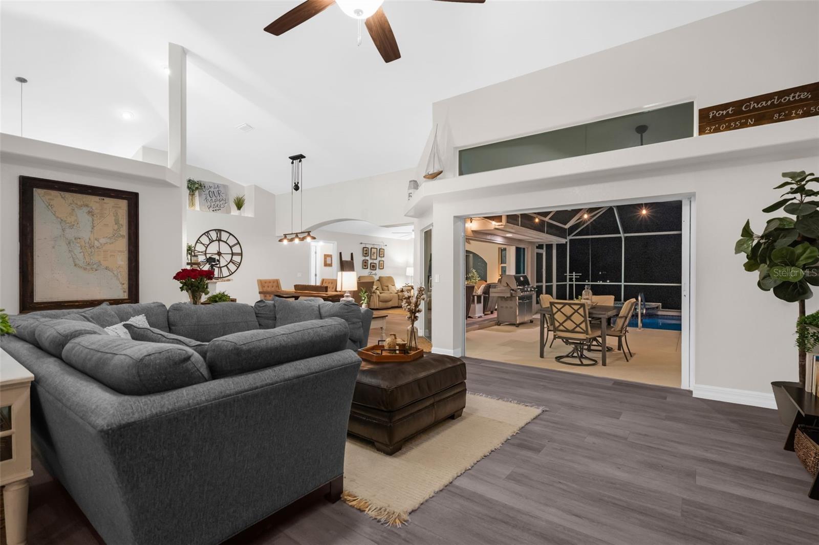 PORT CHARLOTTE - Residential