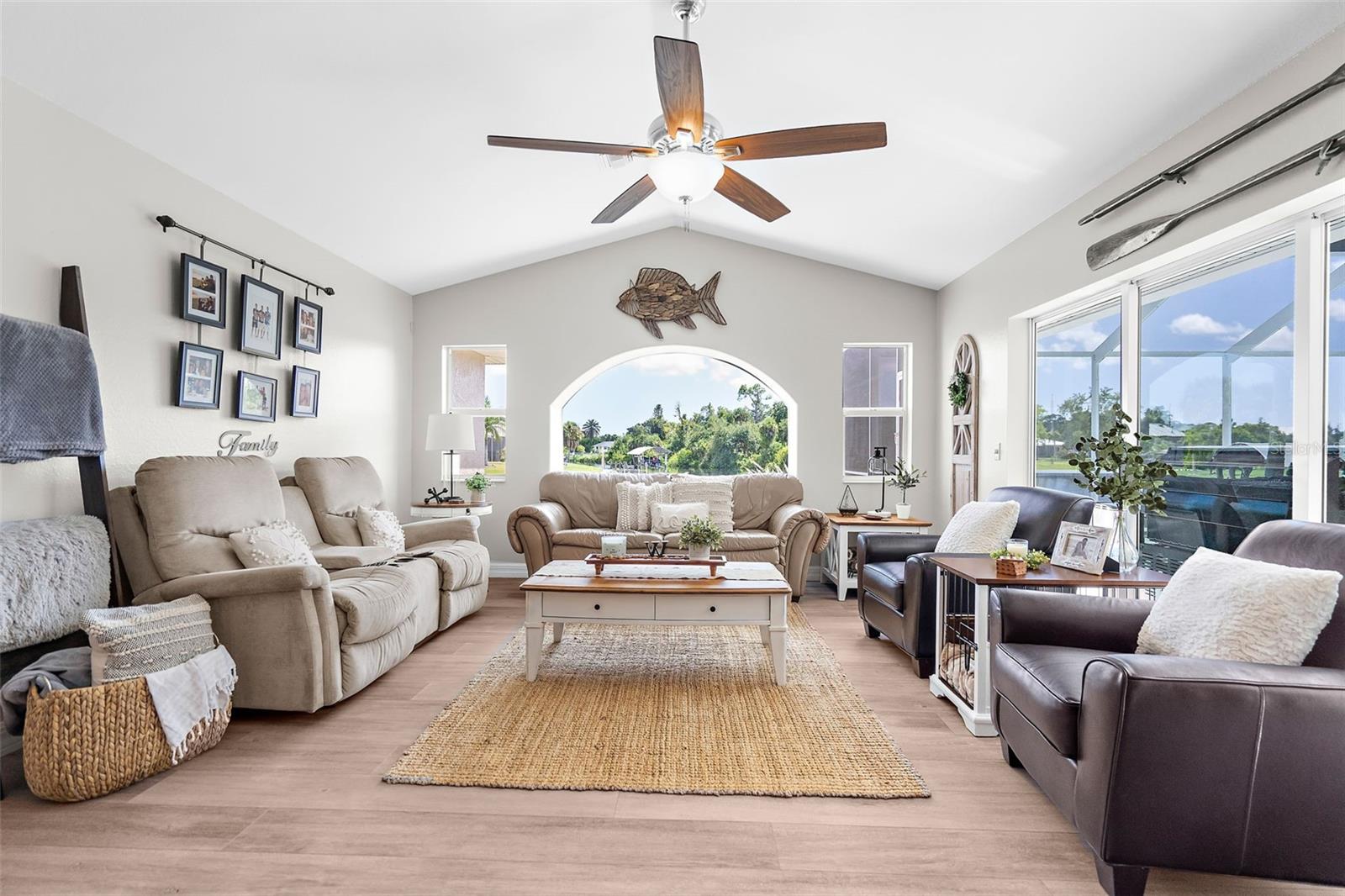 PORT CHARLOTTE - Residential