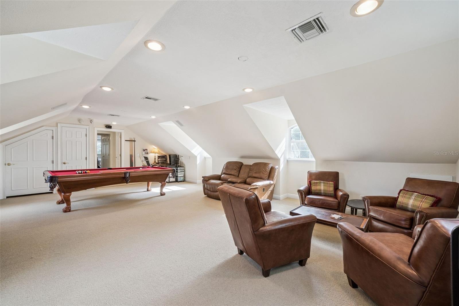 OSCEOLA SHORES SEC 03 - Residential