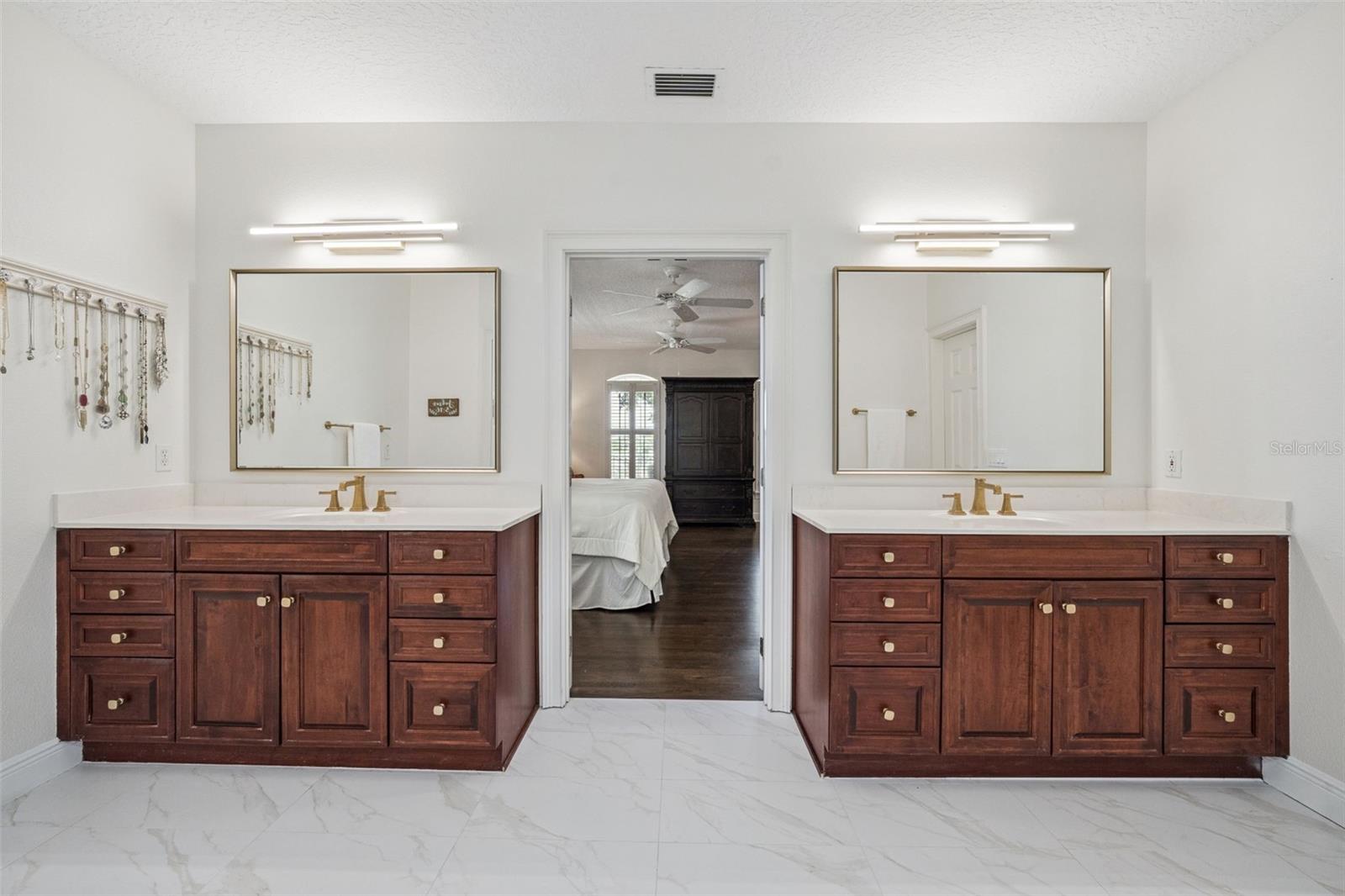 OSCEOLA SHORES SEC 03 - Residential