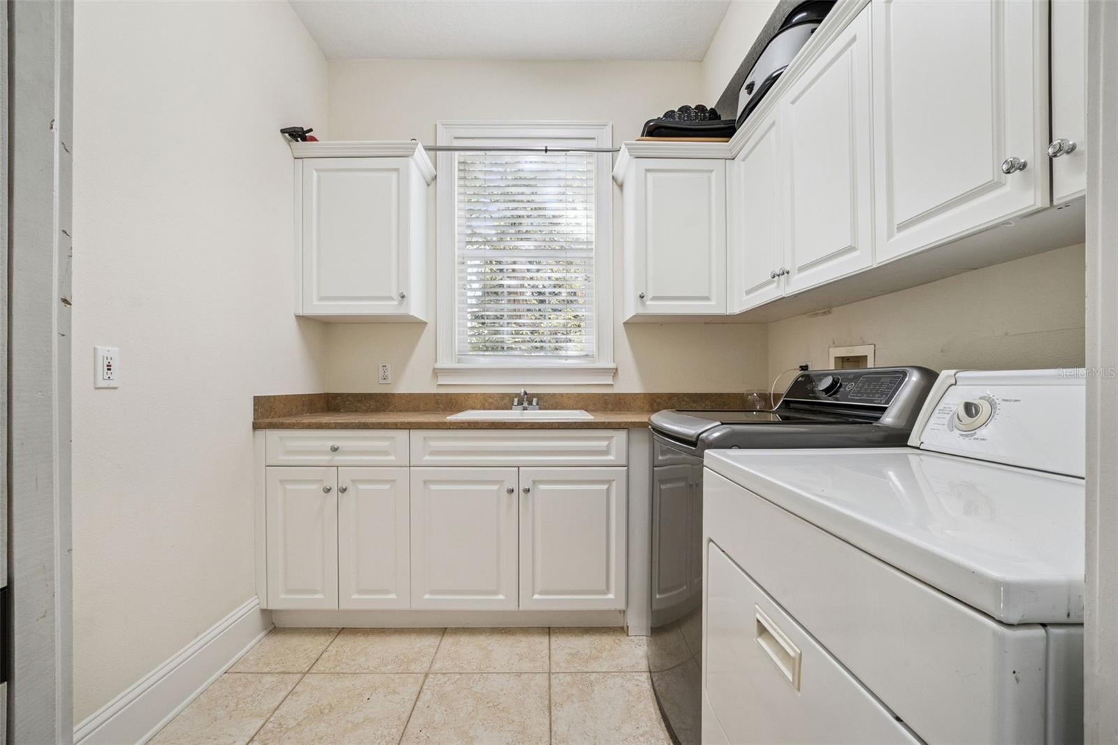 OSCEOLA SHORES SEC 03 - Residential