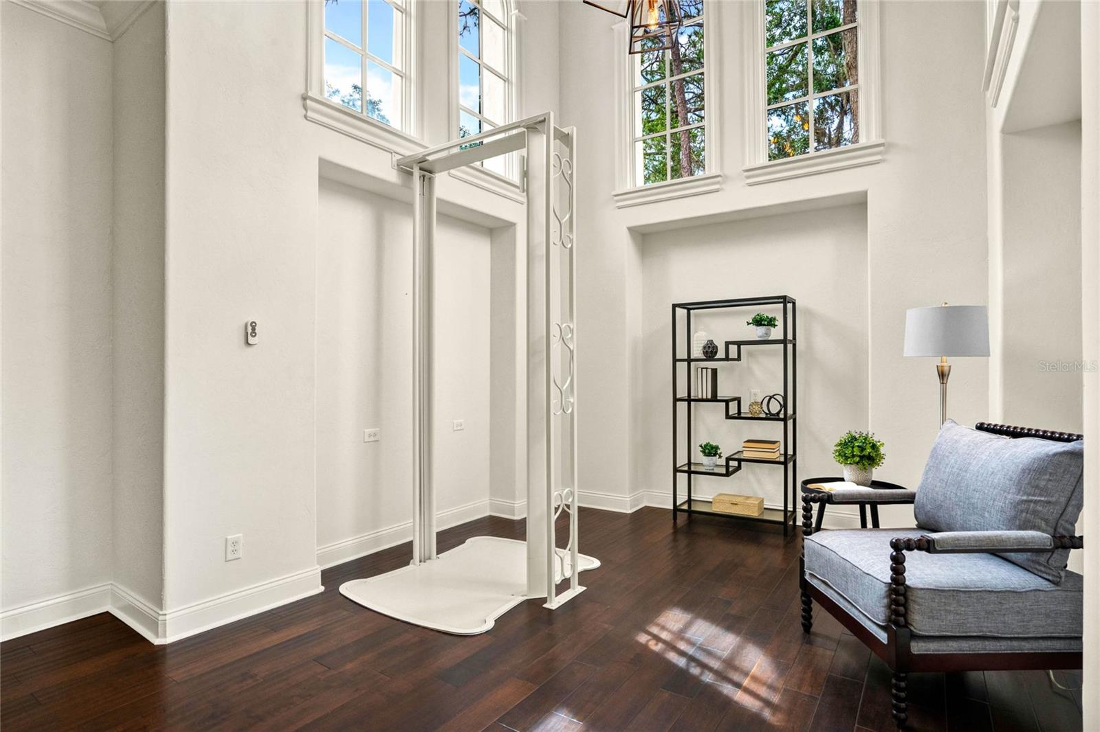 SICILIAN SHORES - Residential