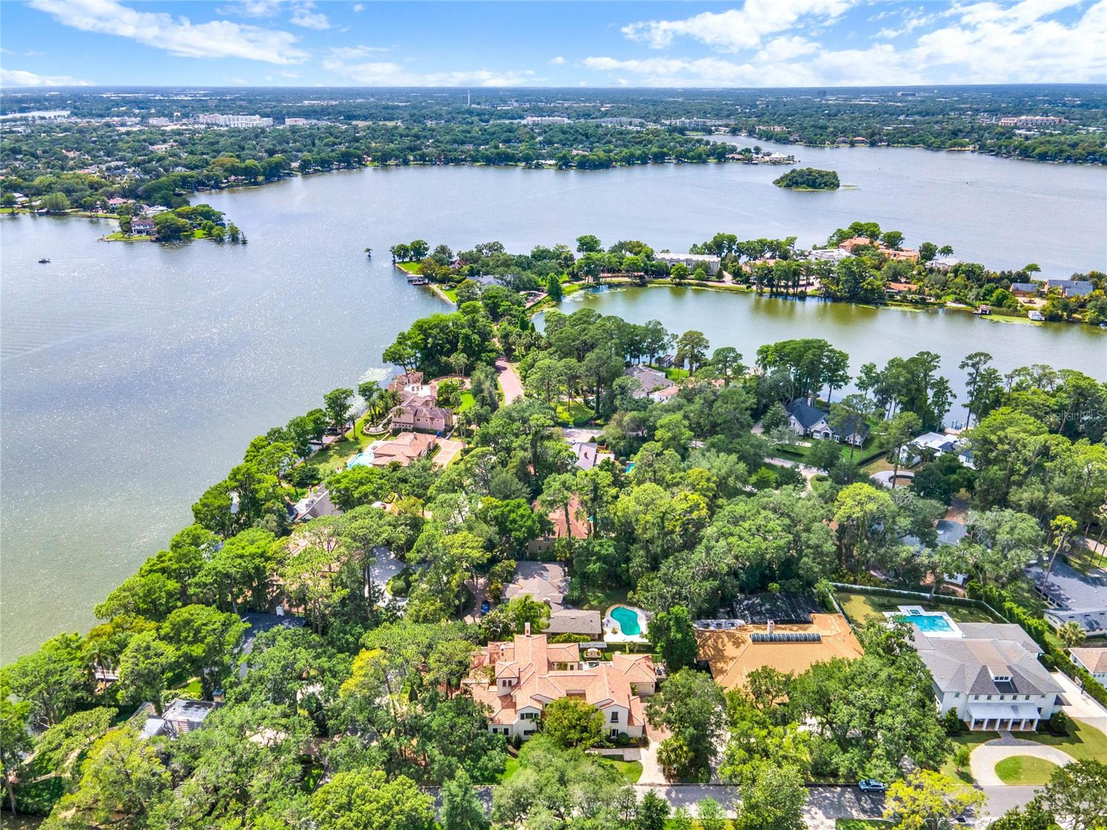 SICILIAN SHORES - Residential