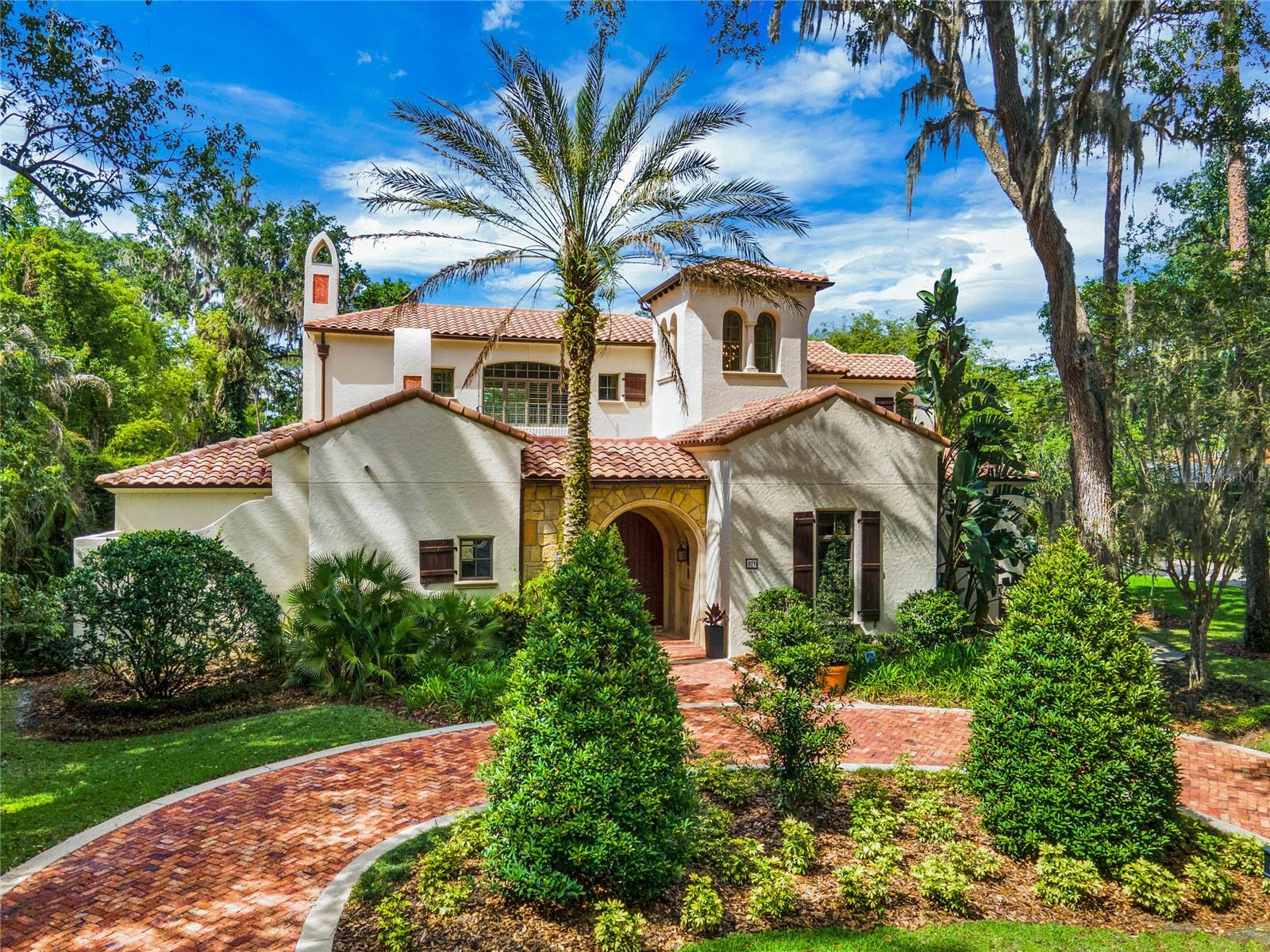 SICILIAN SHORES - Residential