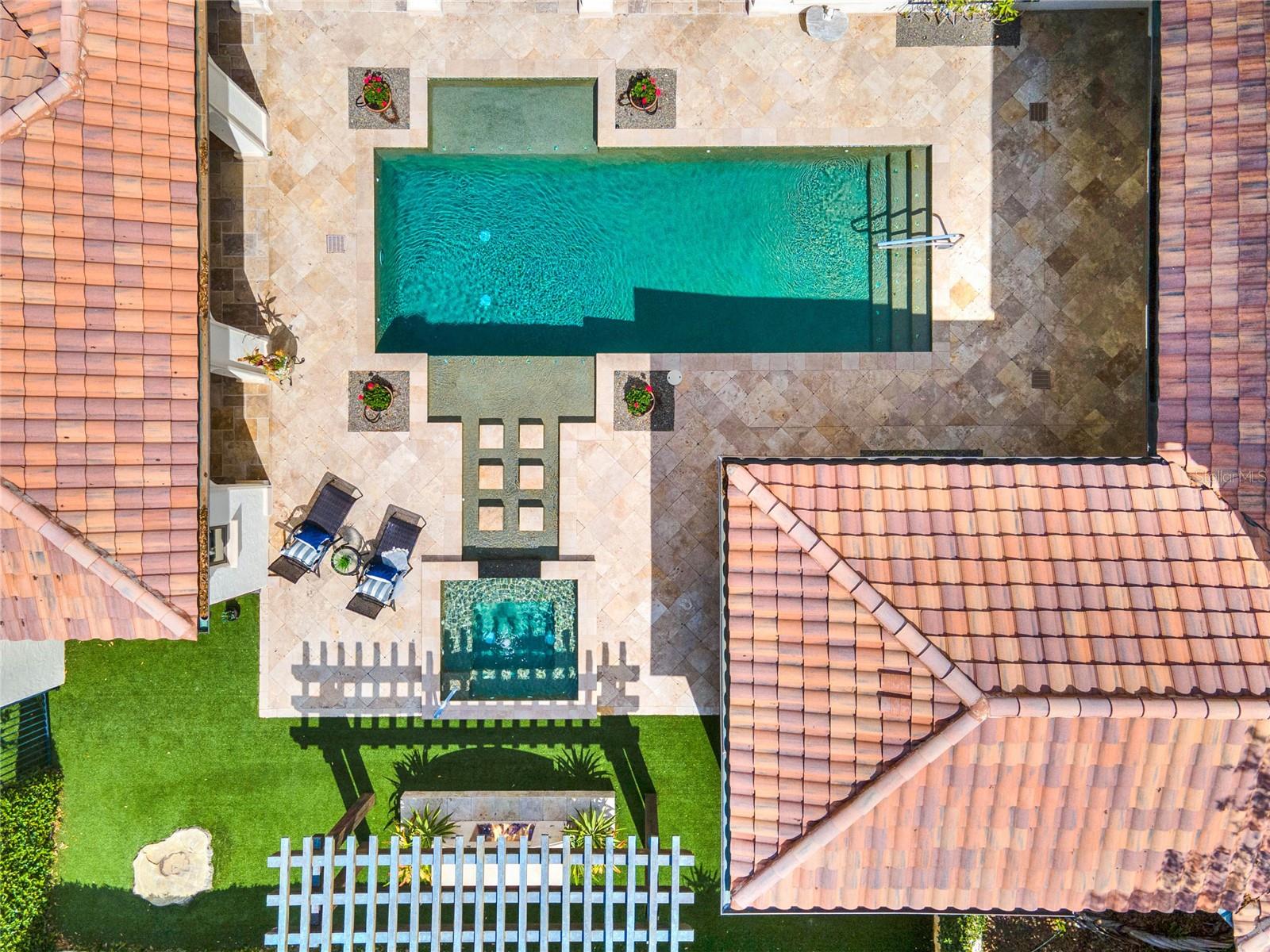 SICILIAN SHORES - Residential