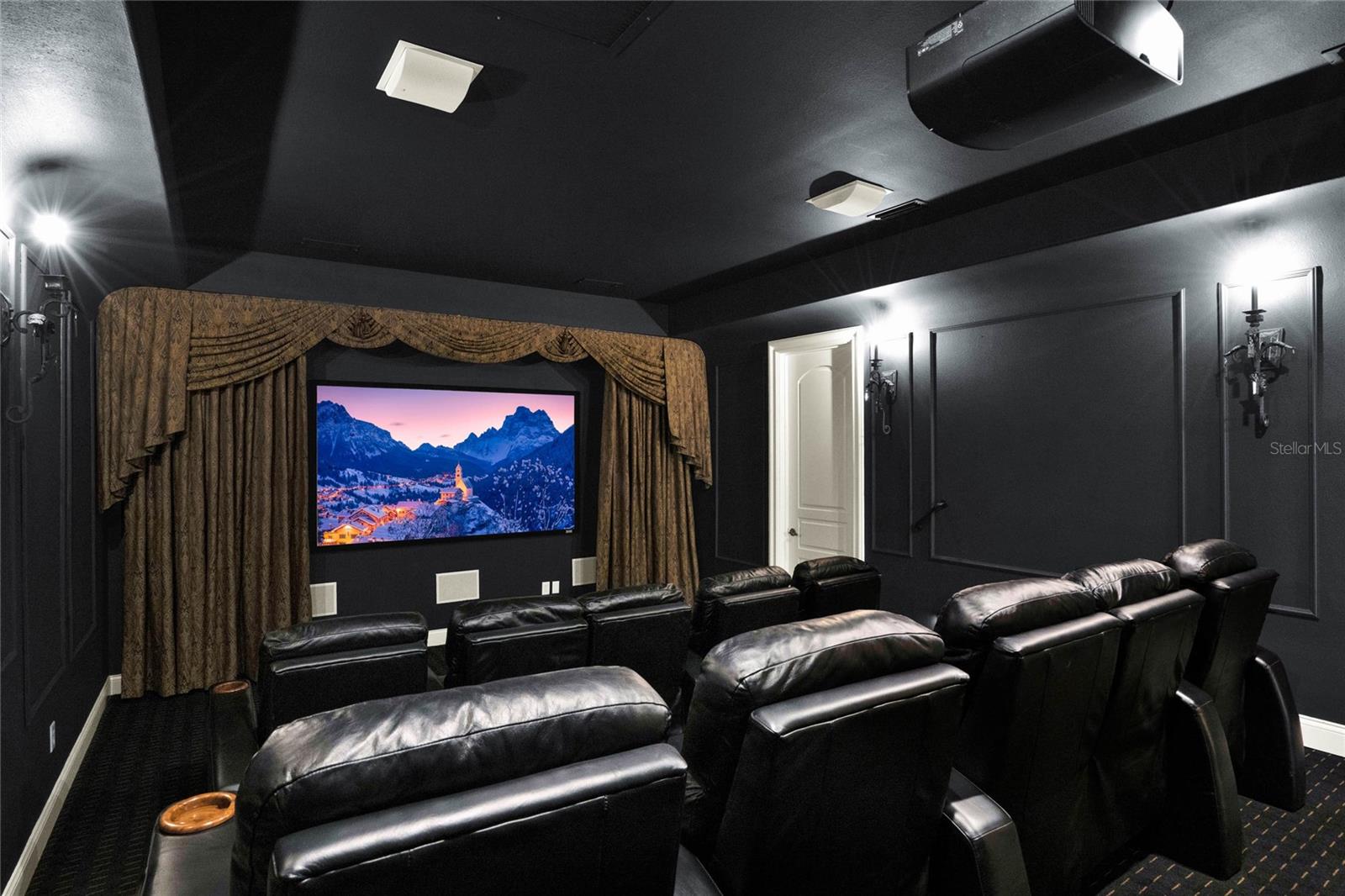 SICILIAN SHORES - Residential