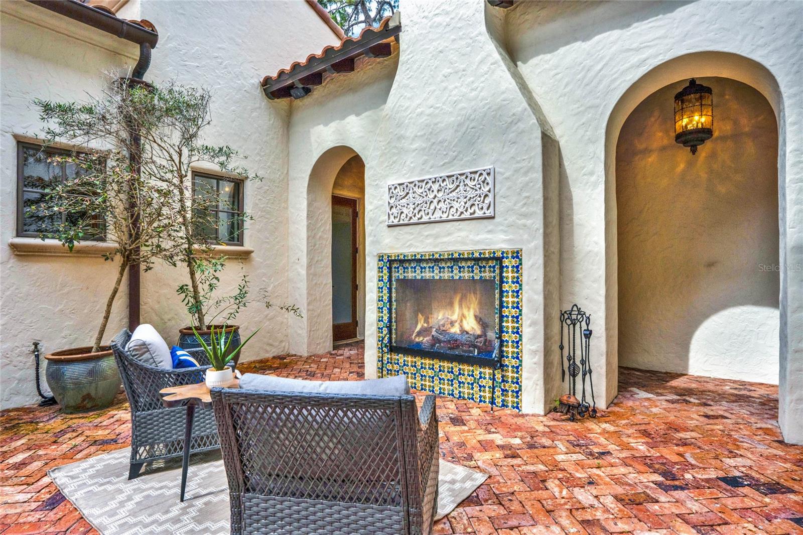 SICILIAN SHORES - Residential