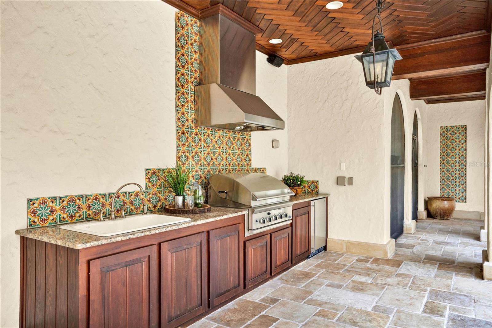 SICILIAN SHORES - Residential