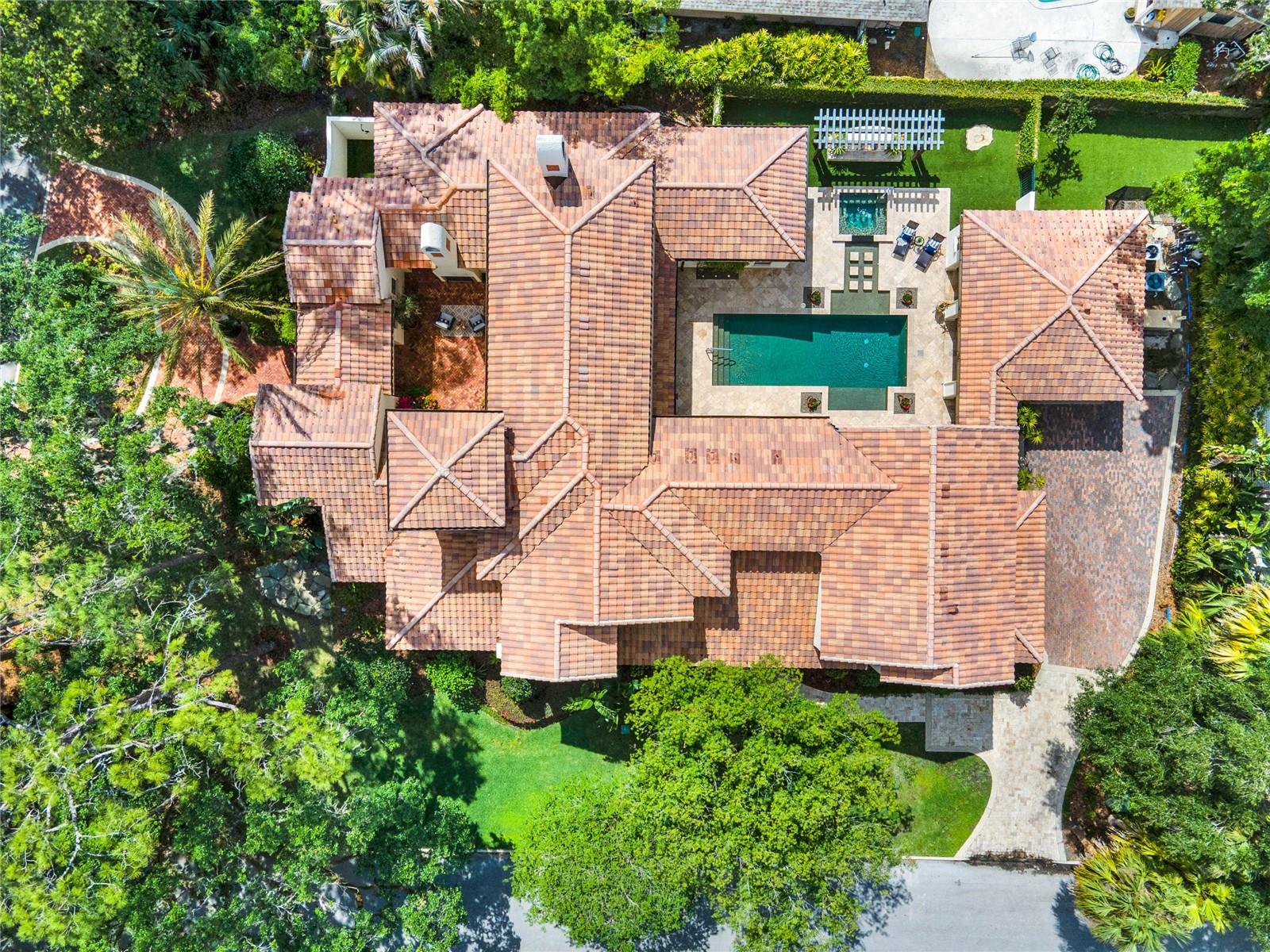 SICILIAN SHORES - Residential