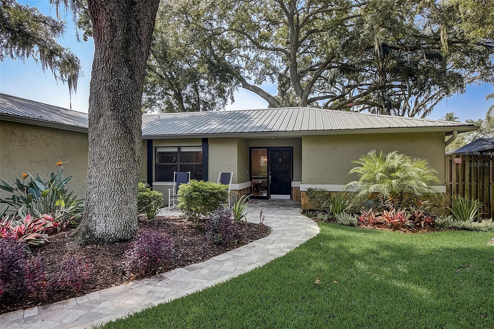 ARLINGTON OAKS SUB - Residential