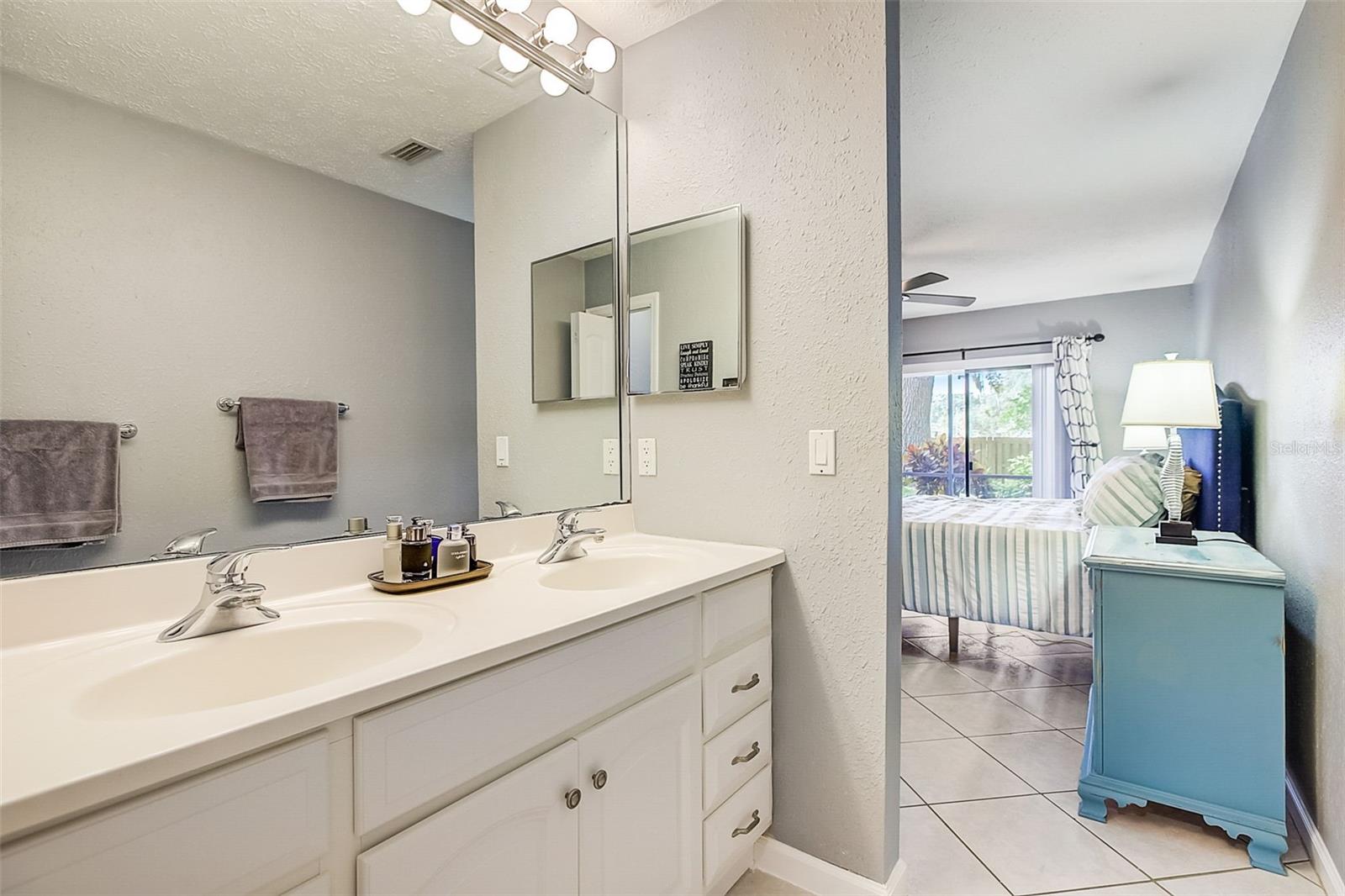 ARLINGTON OAKS SUB - Residential