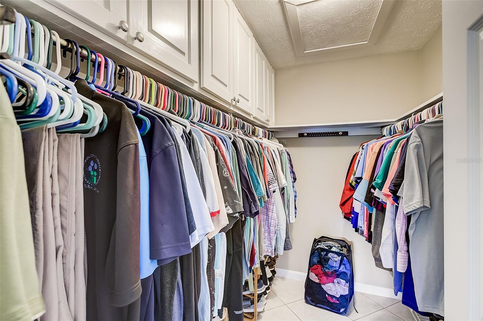 ARLINGTON OAKS SUB - Residential