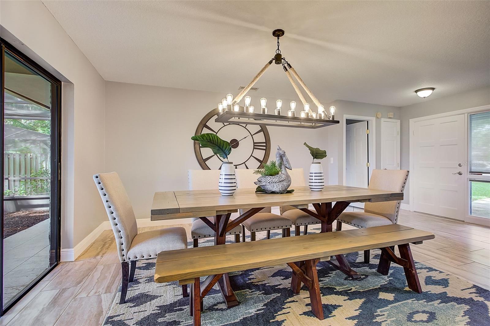 ARLINGTON OAKS SUB - Residential