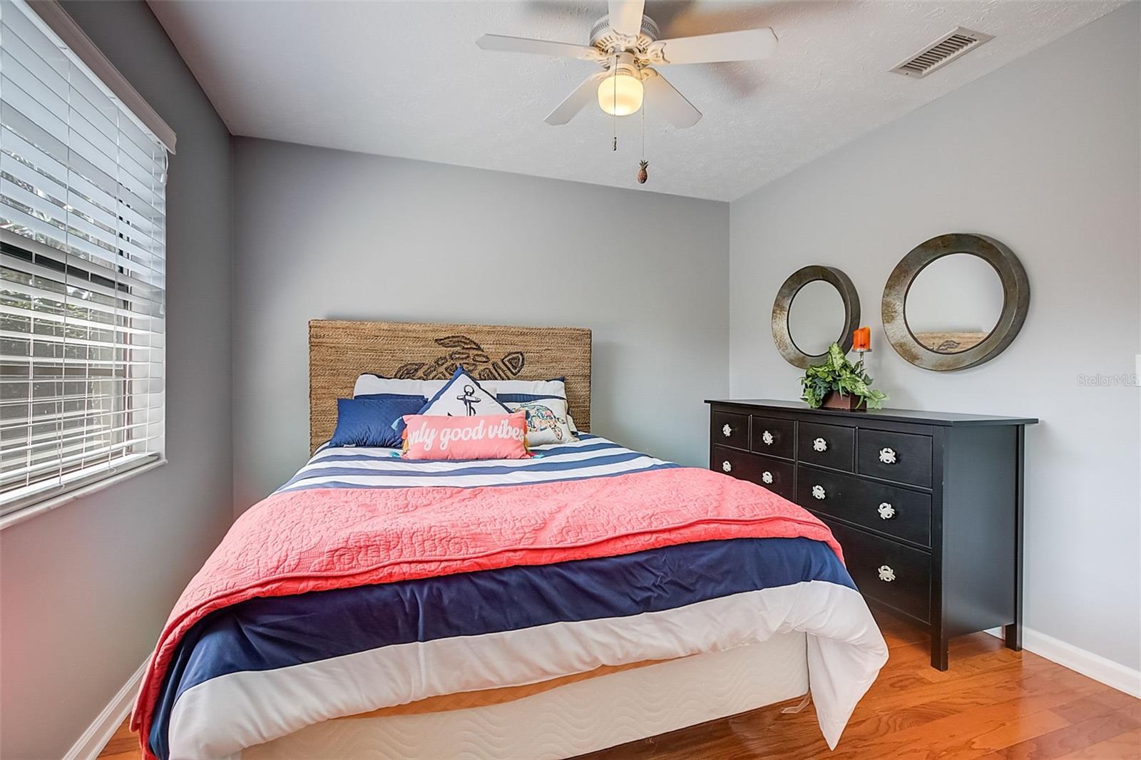 ARLINGTON OAKS SUB - Residential