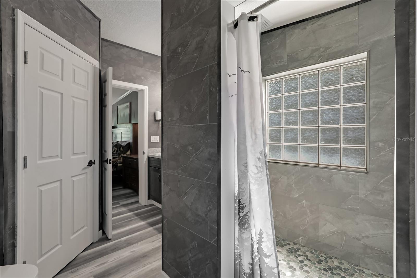 FOREST PARK - Residential