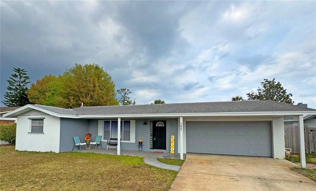 Photo of 1421 Suwanee Road, Daytona Beach, FL 32114 (MLS # O6310419)