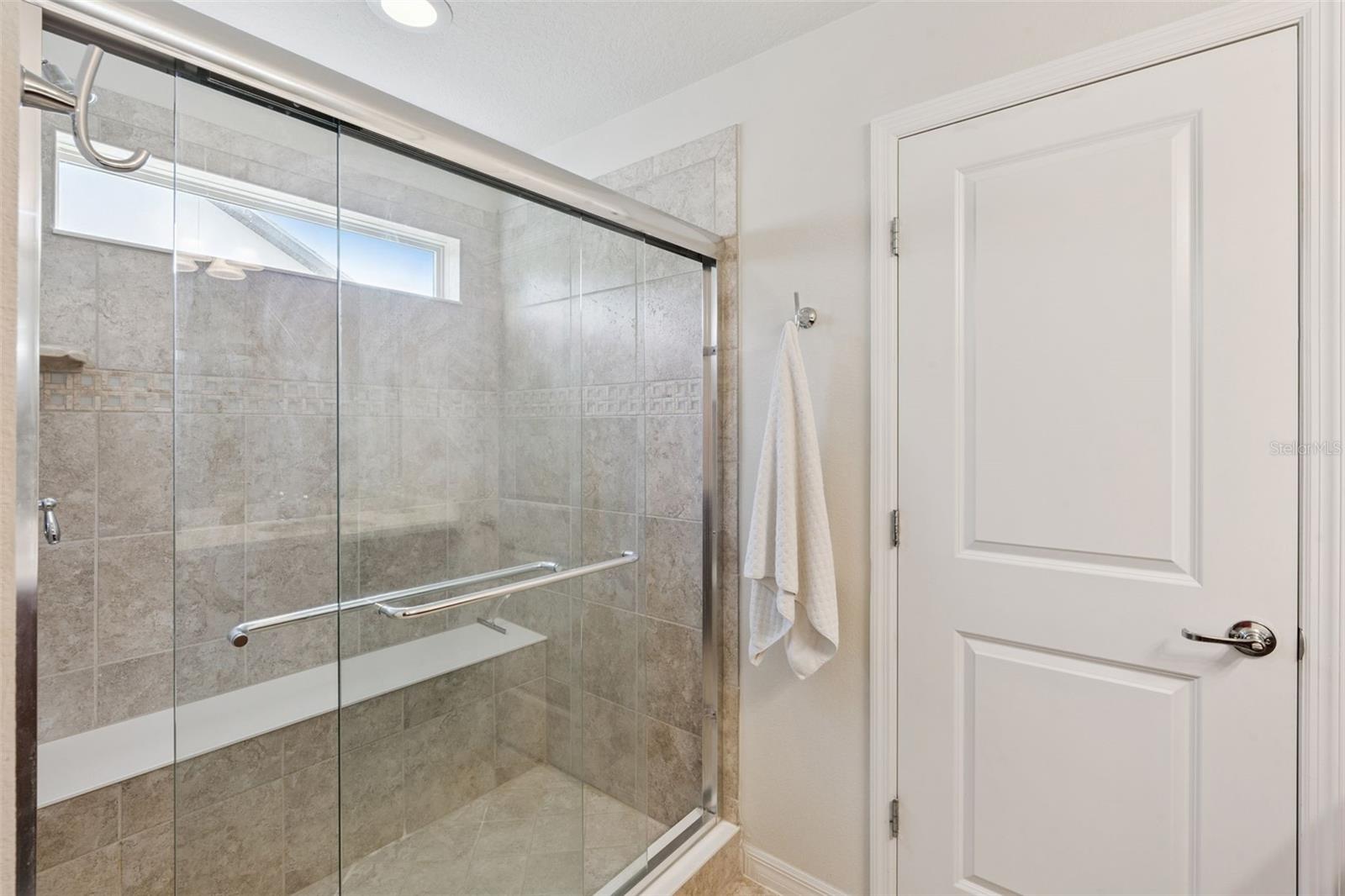 LAKEVIEW POINTE AT HORIZON WEST - Residential