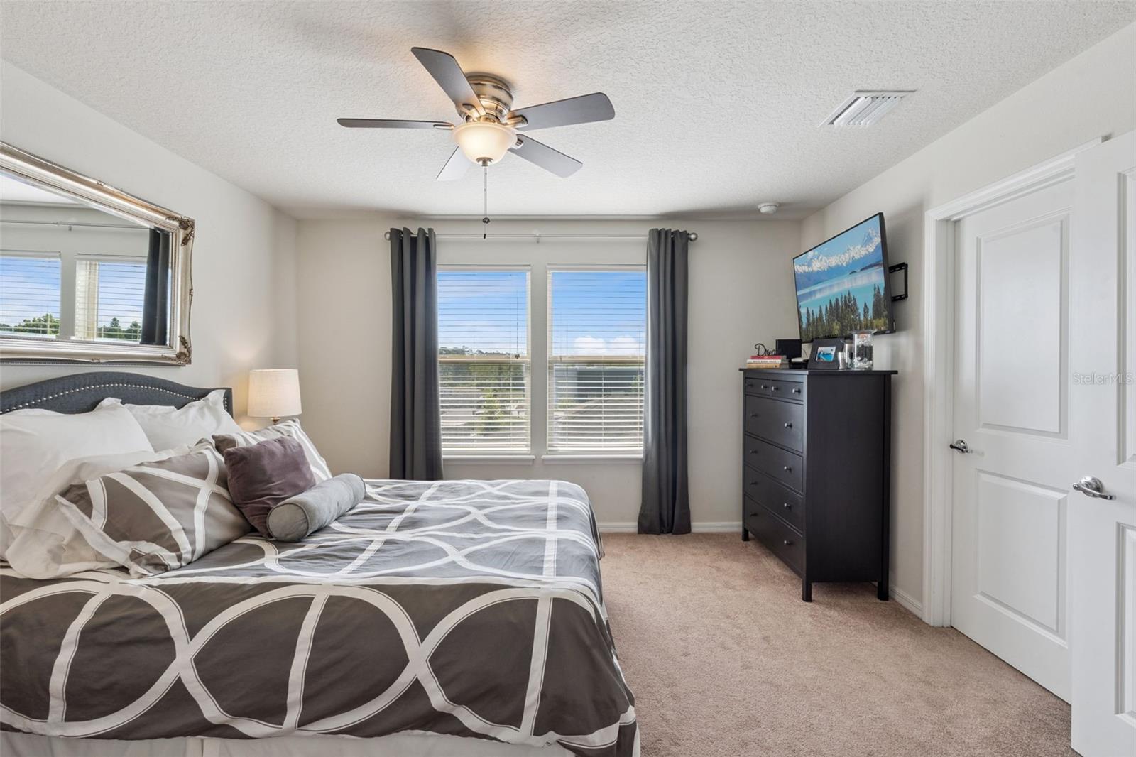 LAKEVIEW POINTE AT HORIZON WEST - Residential