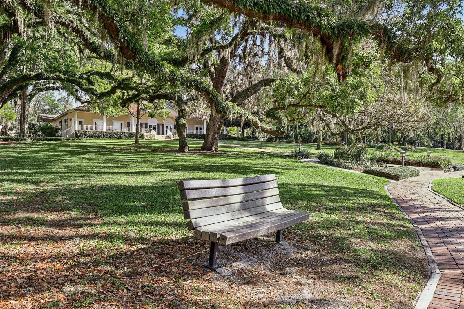 CROWN OAKS - Residential