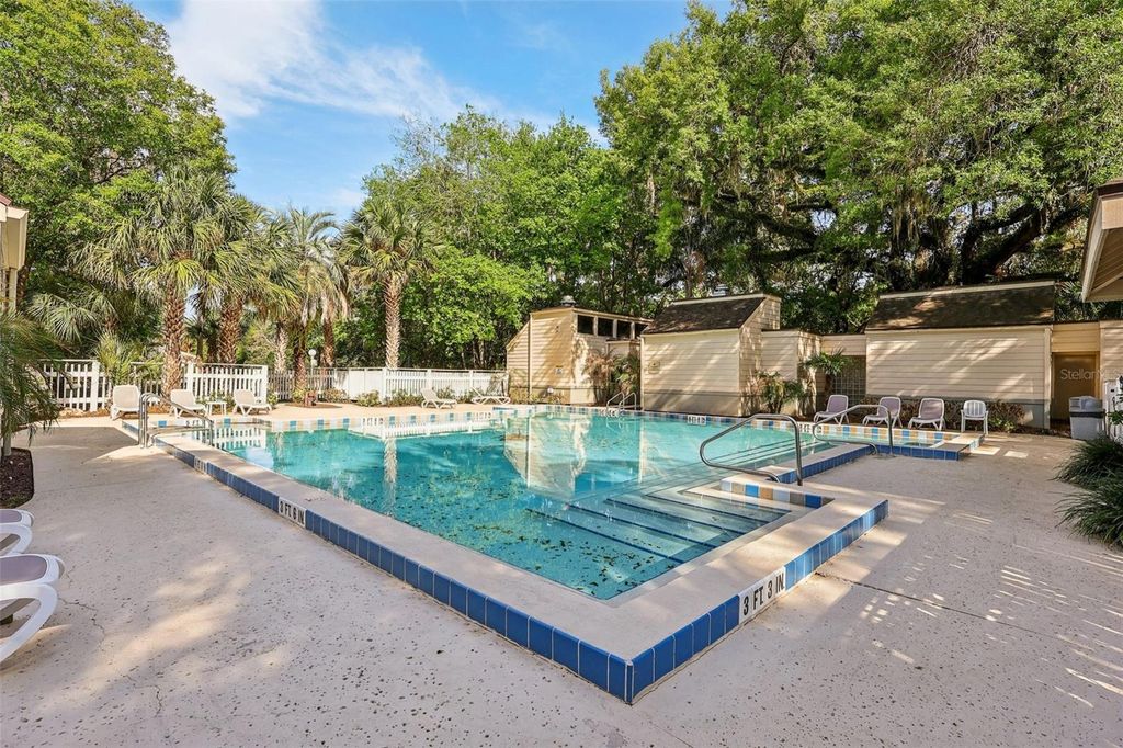 Photo of 116 Crown Oaks Way #116, Longwood, FL 32779 (MLS # O6391198)