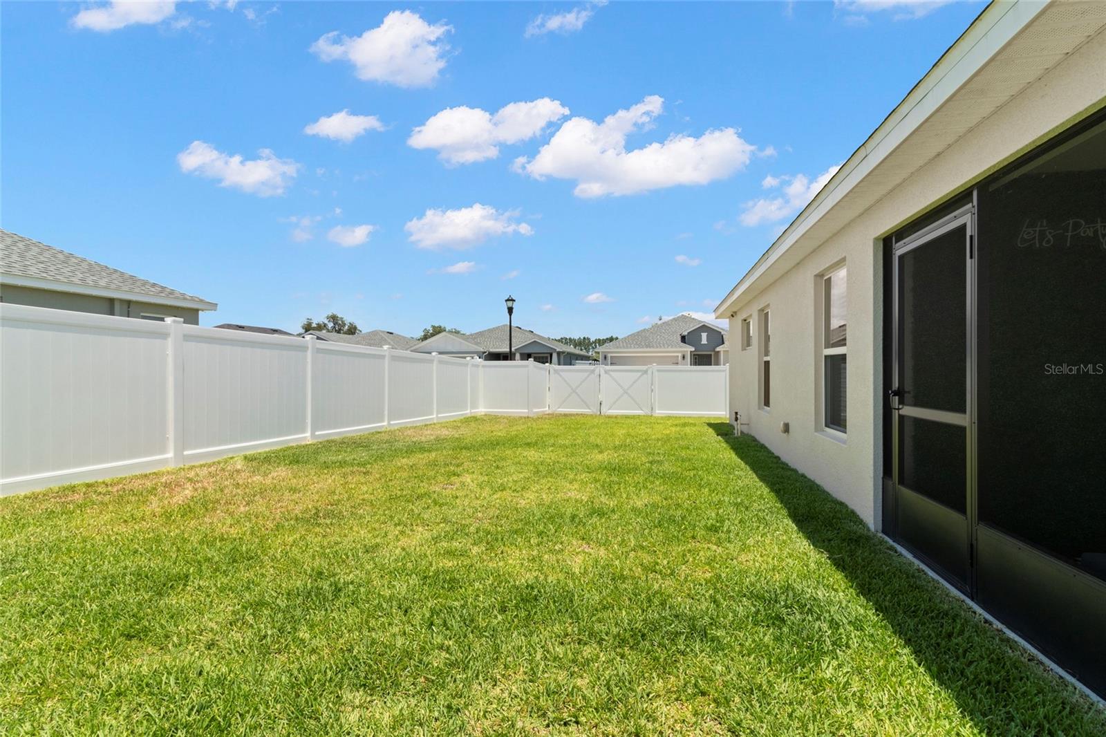 ENCLAVE AT LAKE MYRTLE - Residential Lease