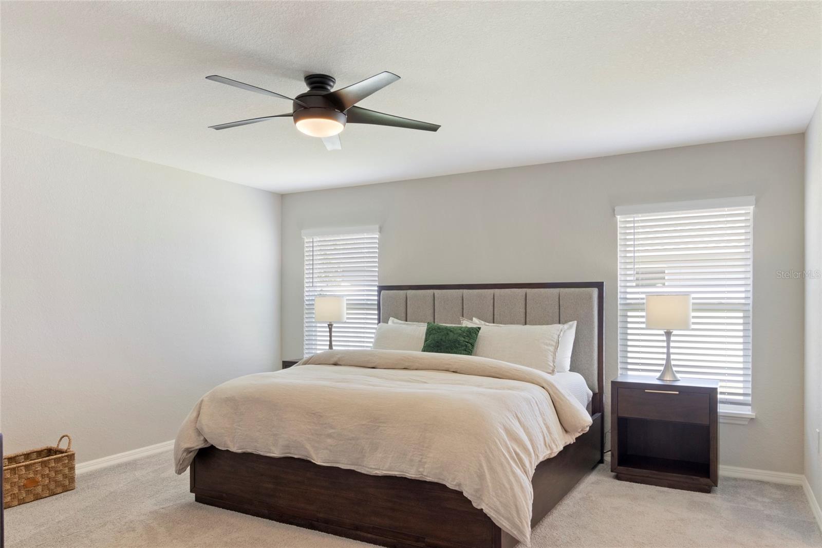 ENCLAVE AT LAKE MYRTLE - Residential Lease