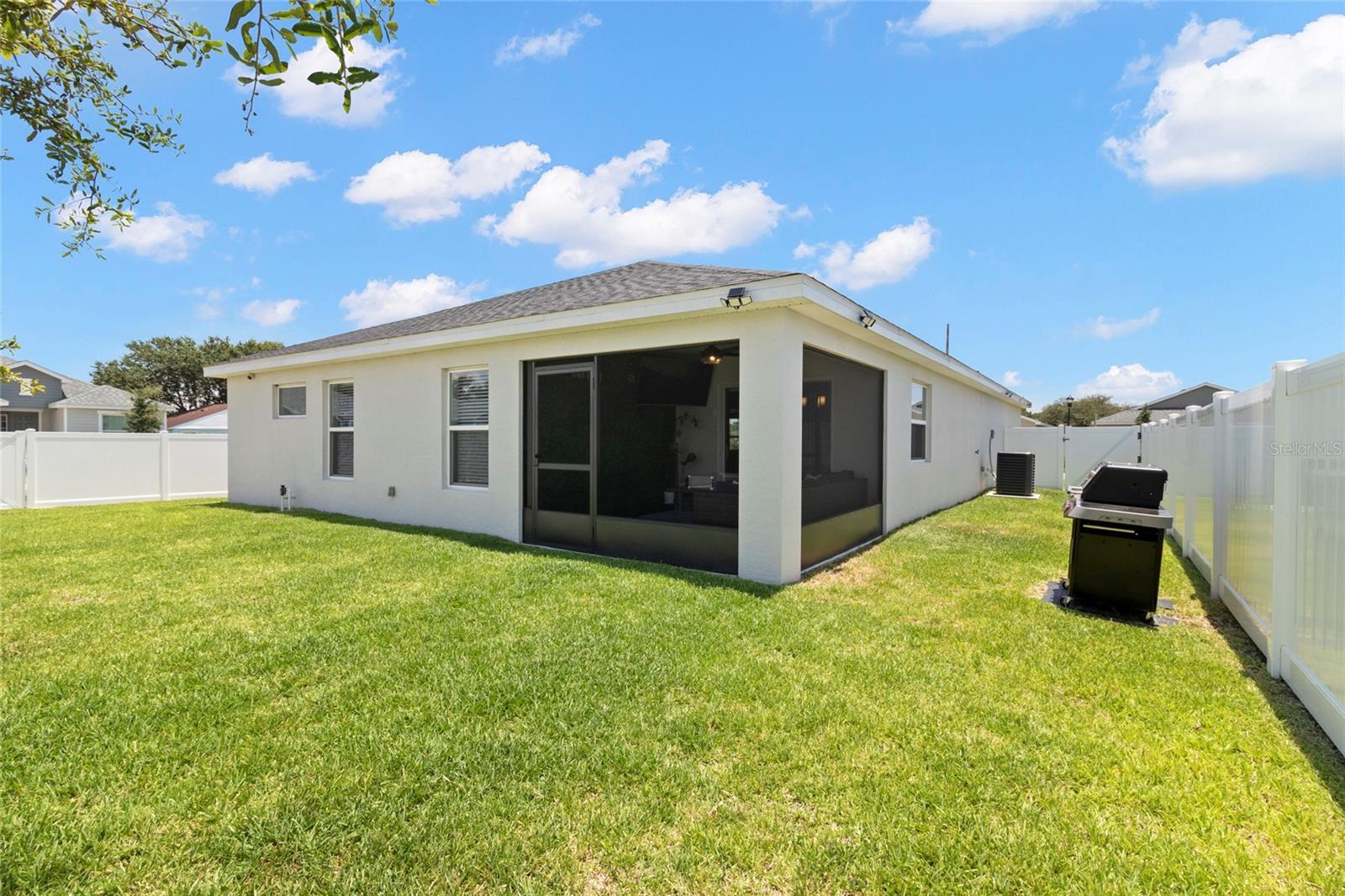 ENCLAVE AT LAKE MYRTLE - Residential Lease