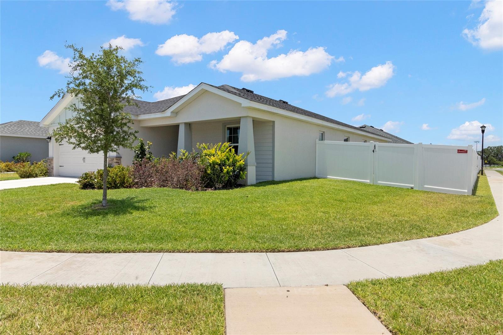 ENCLAVE AT LAKE MYRTLE - Residential Lease