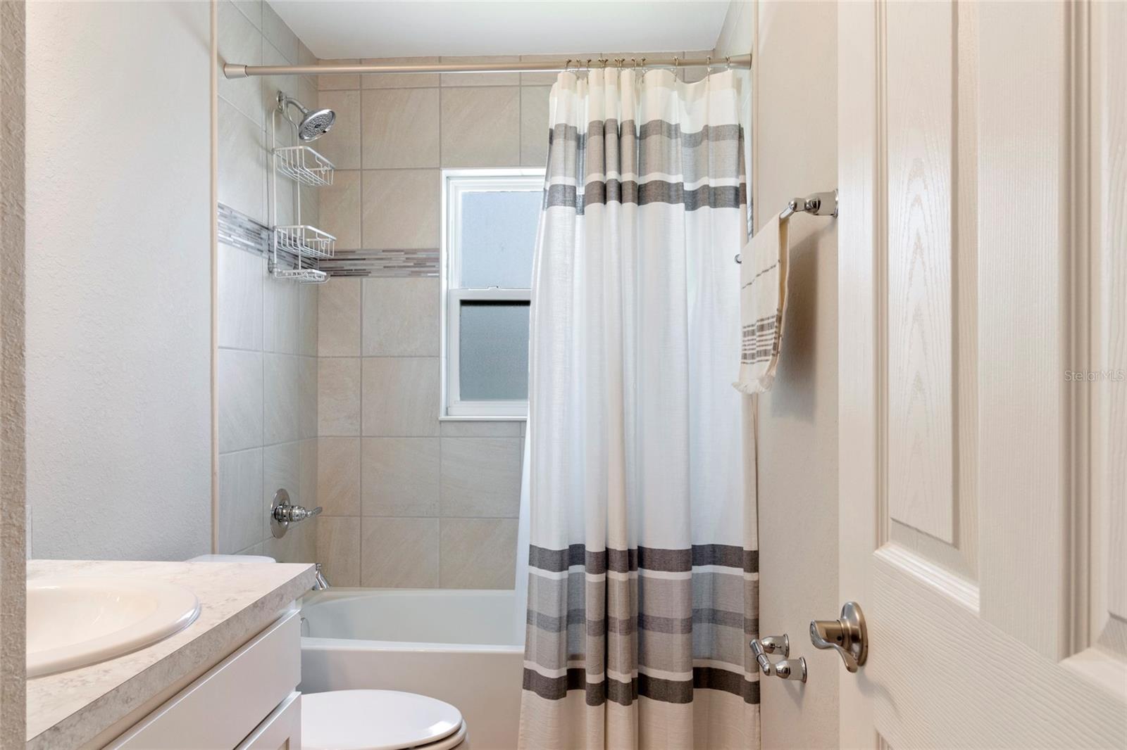 ENCLAVE AT LAKE MYRTLE - Residential Lease