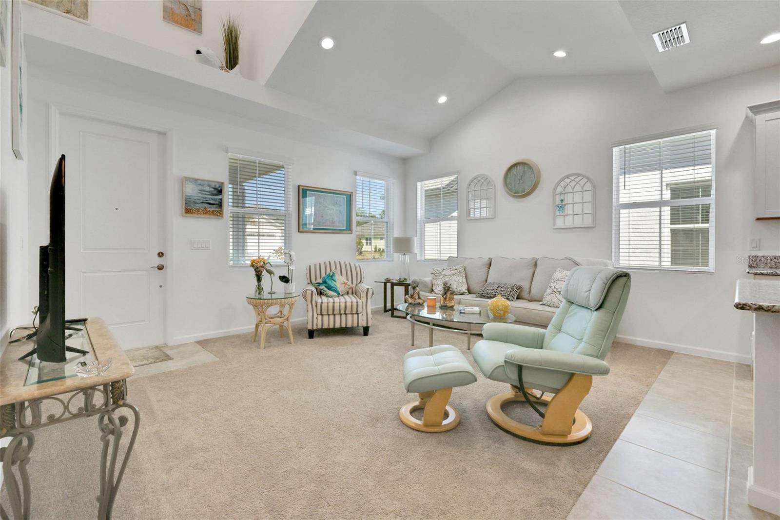 LATITUDE/DAYTONA BEACH PH 4A - Residential