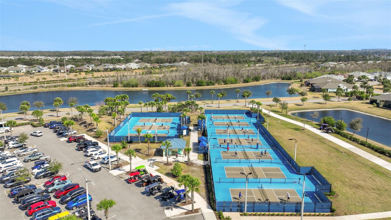 LATITUDE/DAYTONA BEACH PH 4A - Residential