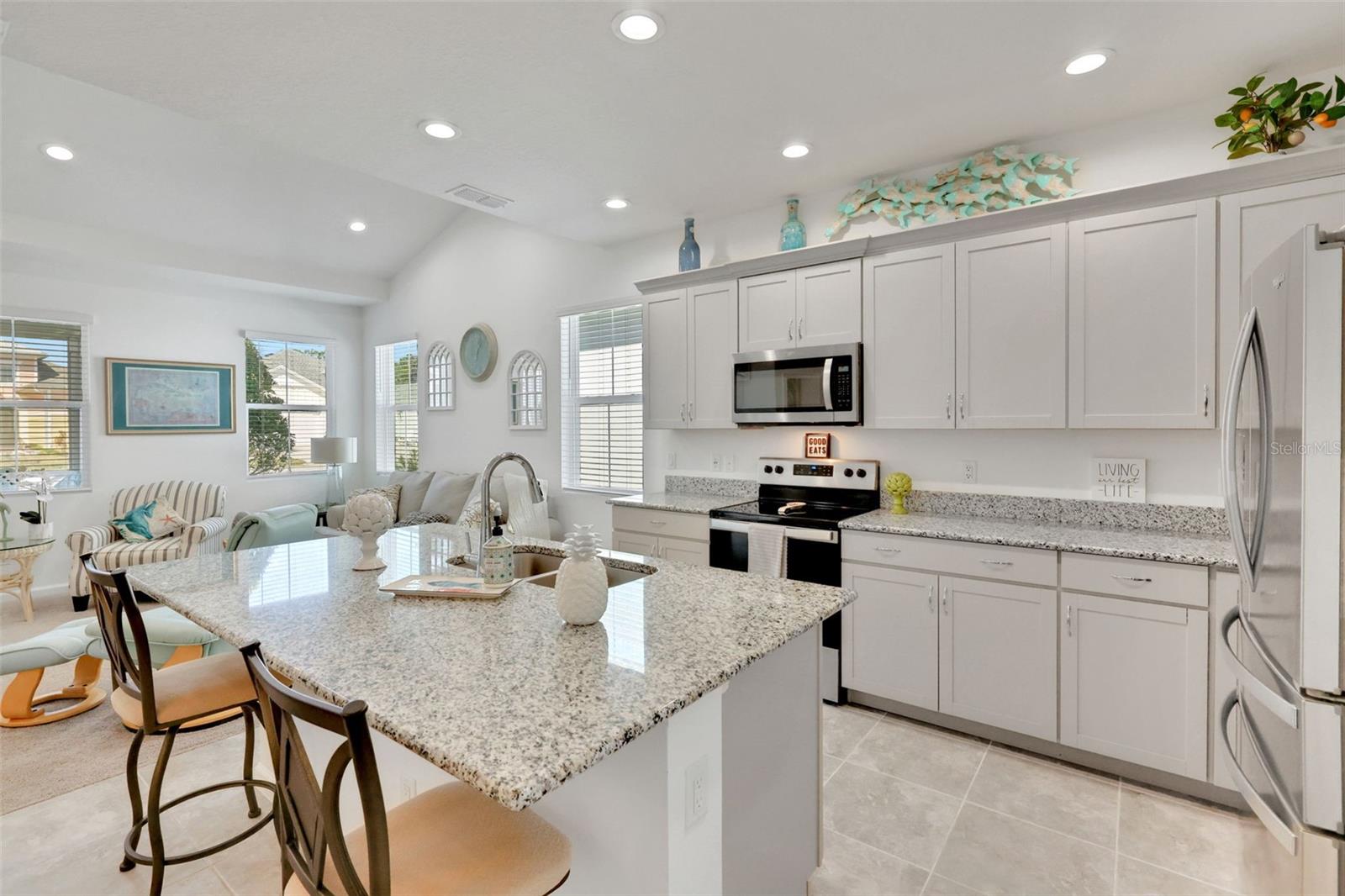 LATITUDE/DAYTONA BEACH PH 4A - Residential