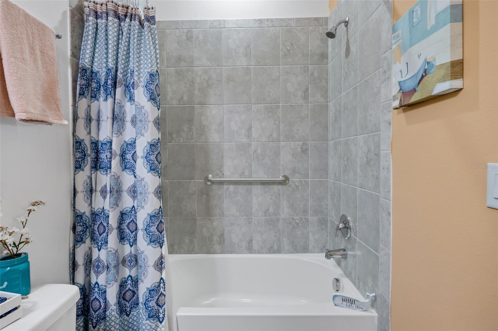 LATITUDE/DAYTONA BEACH PH 4A - Residential