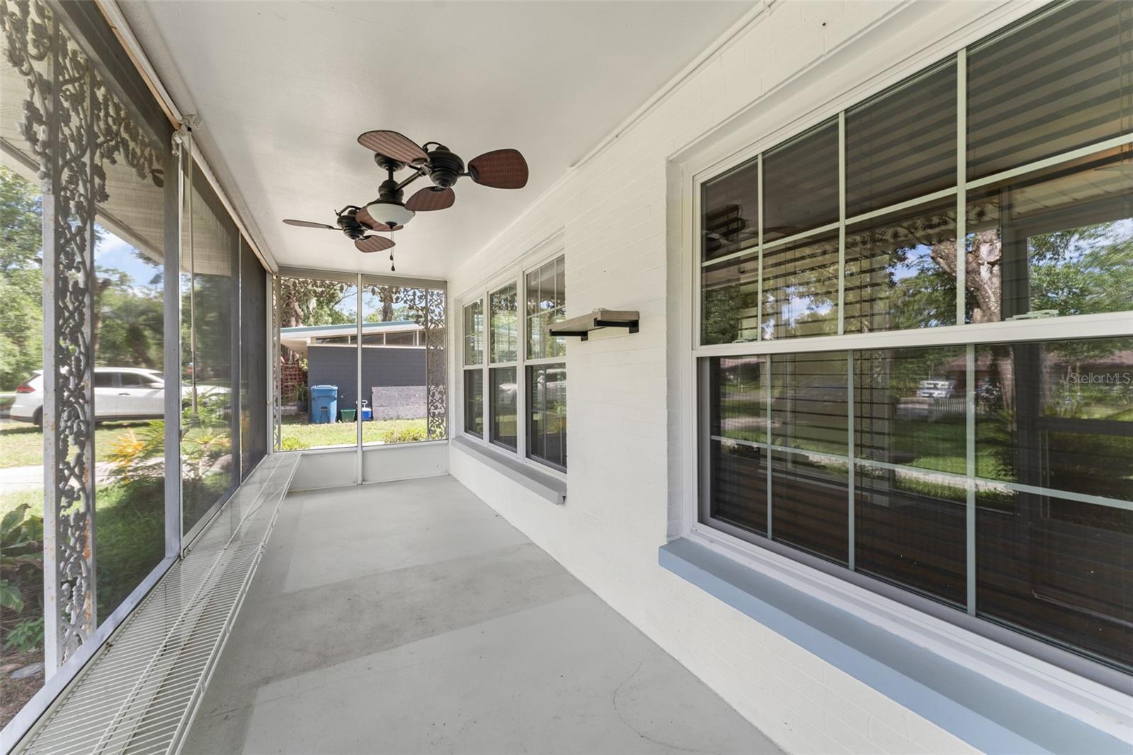 2538 MEADOWVIEW LANE