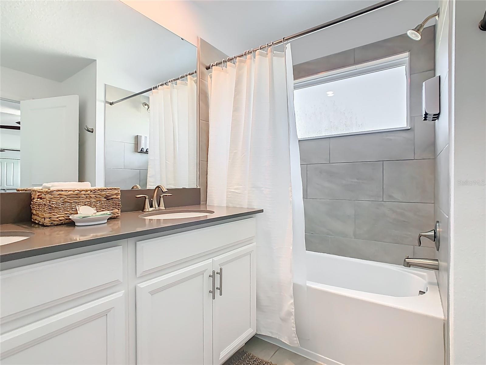 COVE AT STOREY LAKE 4 - Residential