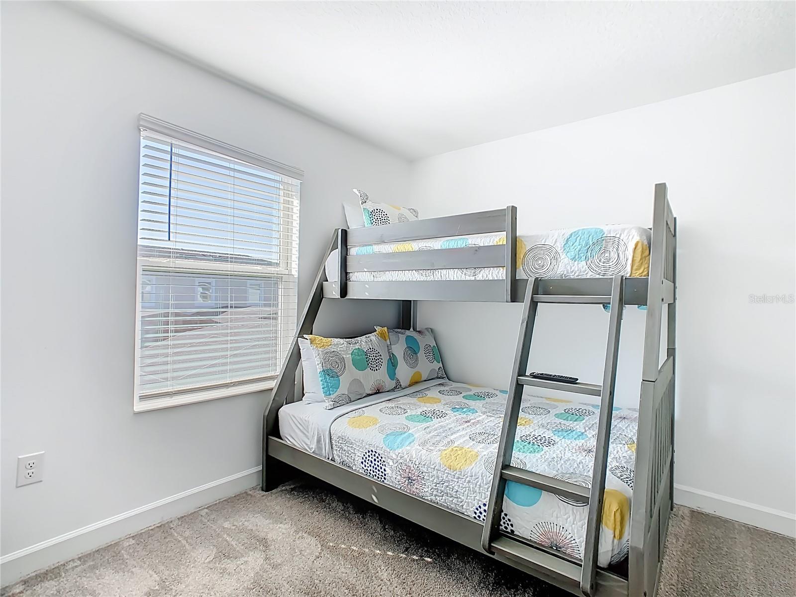 COVE AT STOREY LAKE 4 - Residential