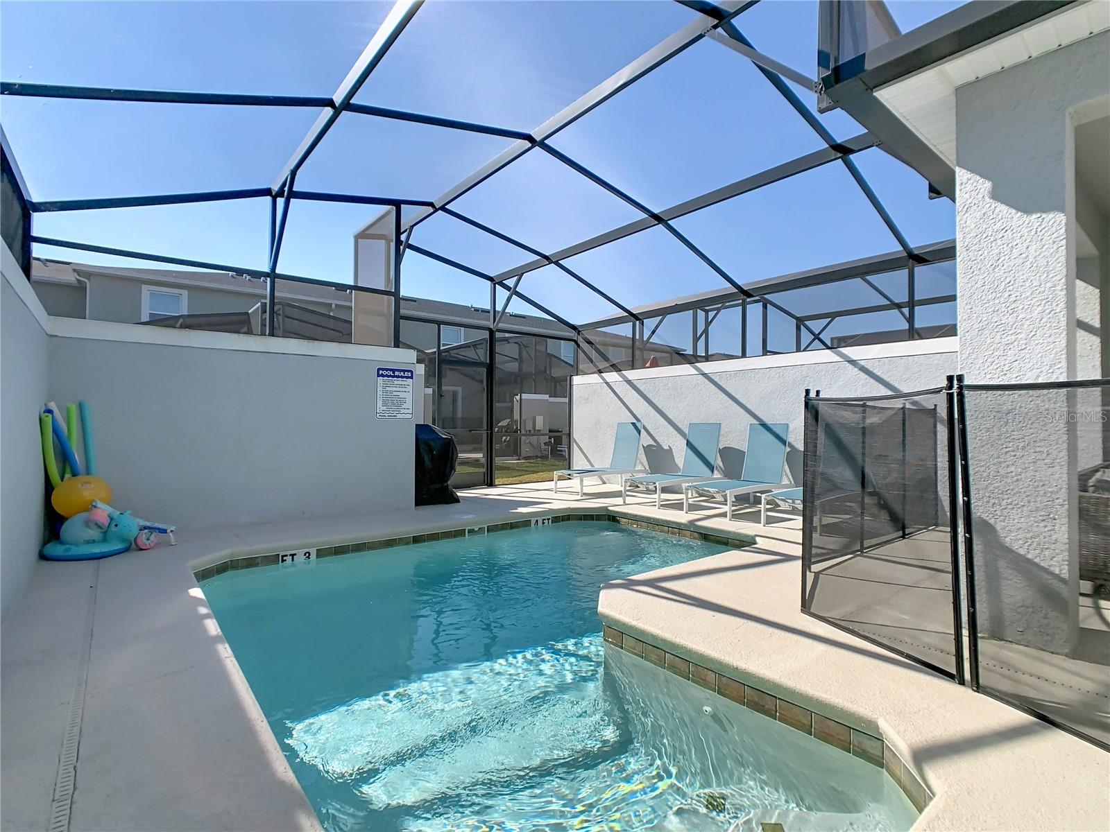 COVE AT STOREY LAKE 4 - Residential