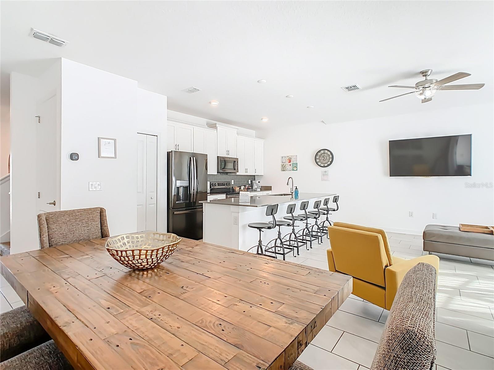 COVE AT STOREY LAKE 4 - Residential