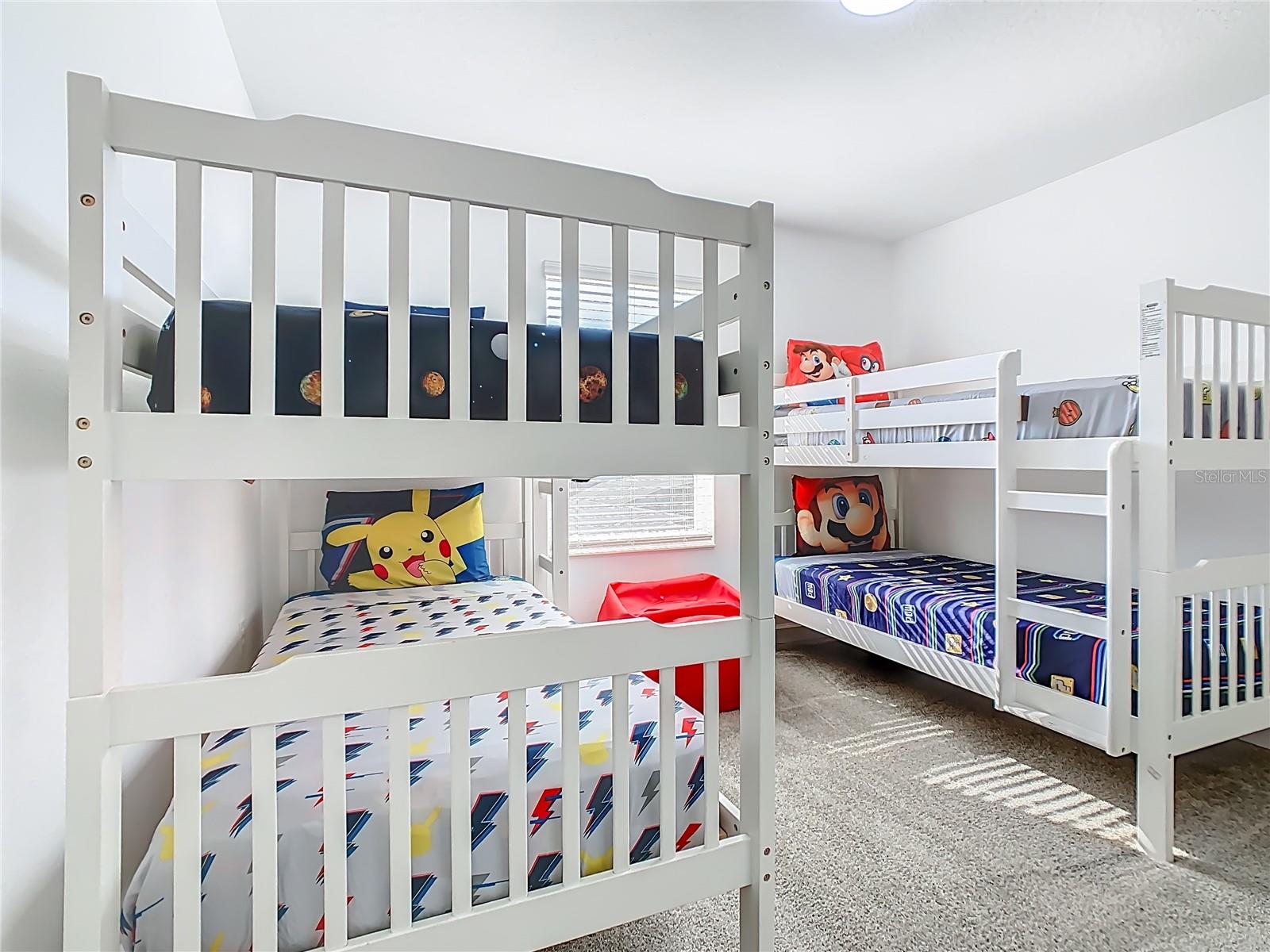 COVE AT STOREY LAKE 4 - Residential