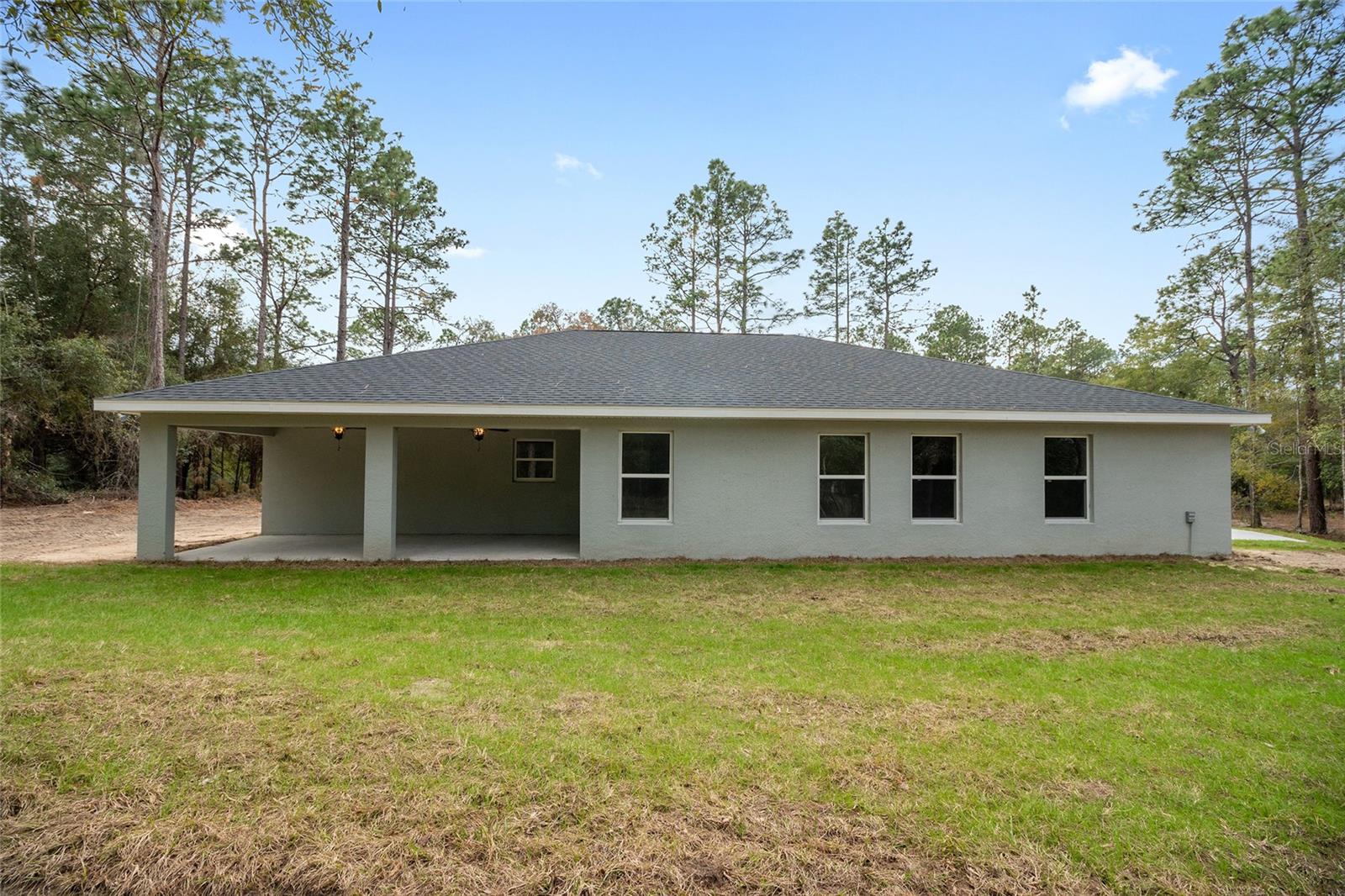 RAINBOW LAKES ESTATE - Residential
