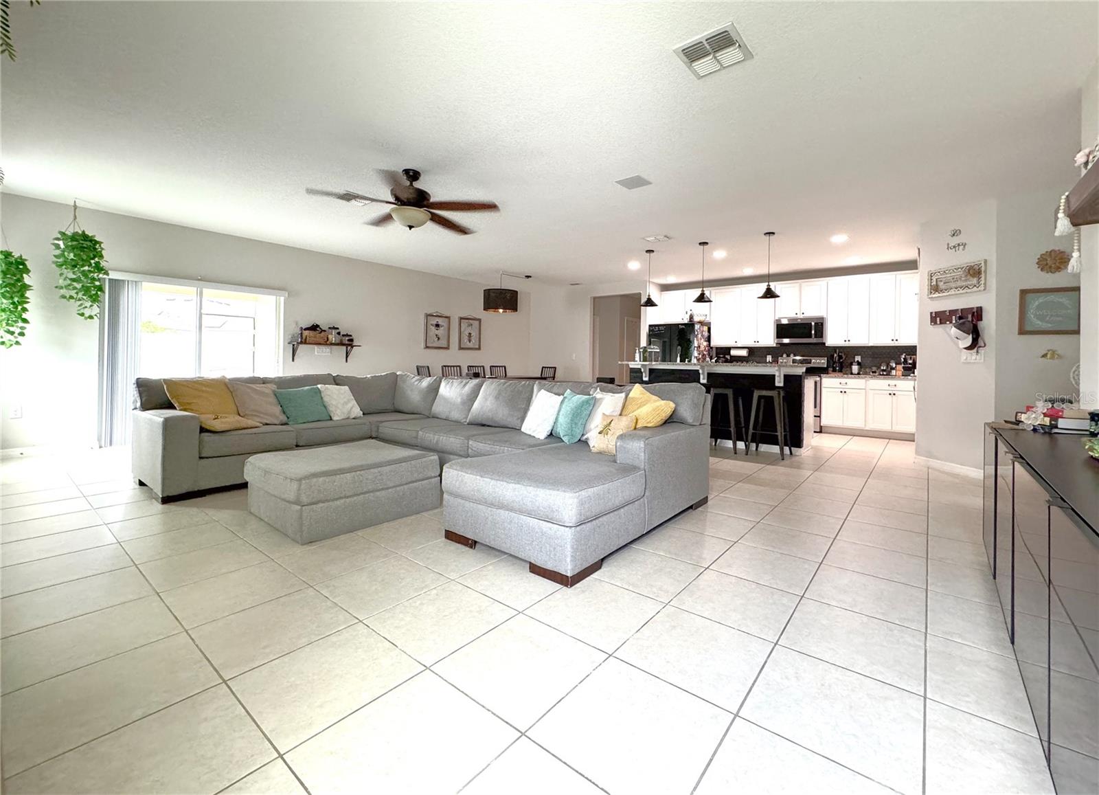 318 BRIARBROOK LANE