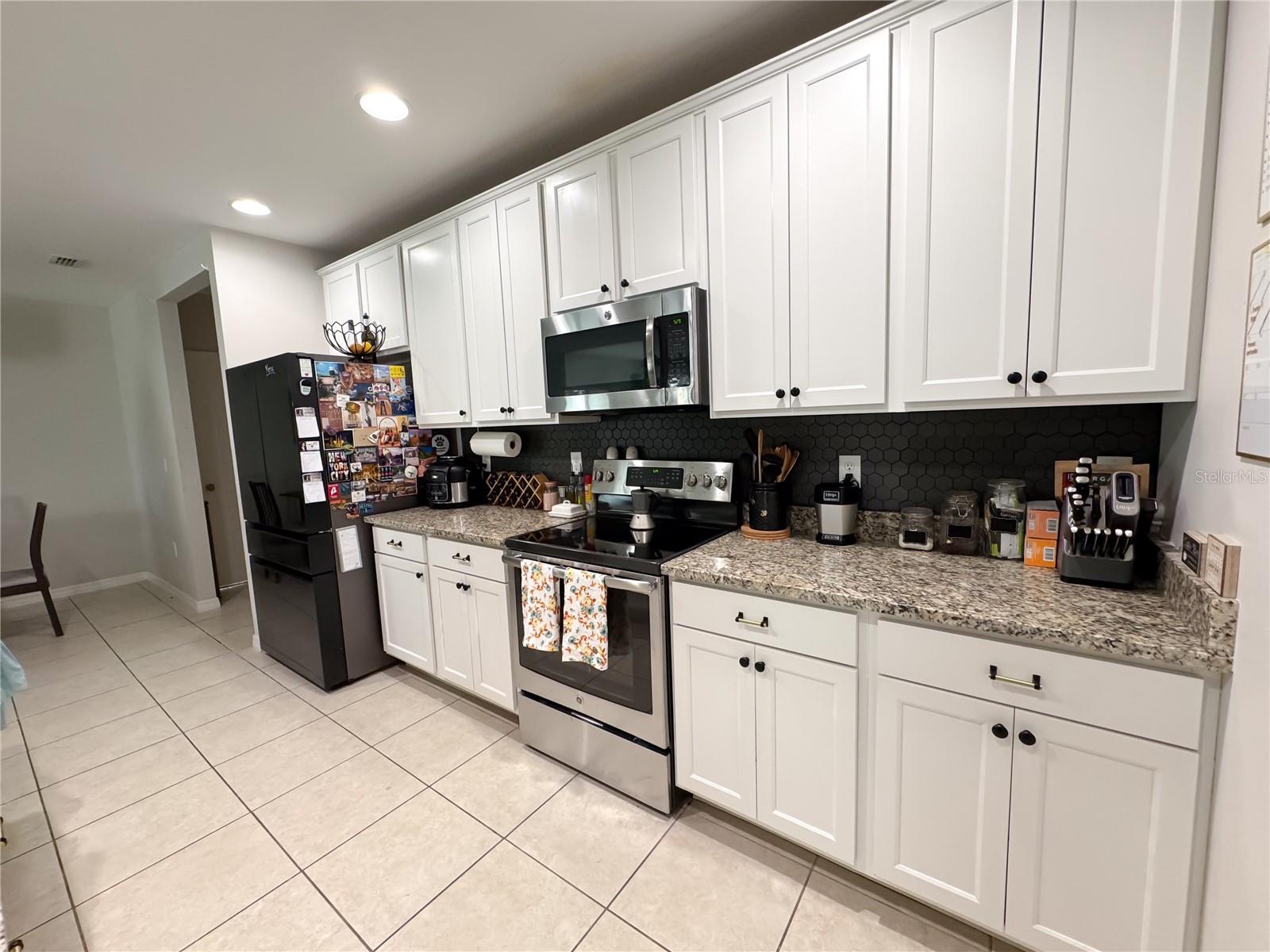 318 BRIARBROOK LANE