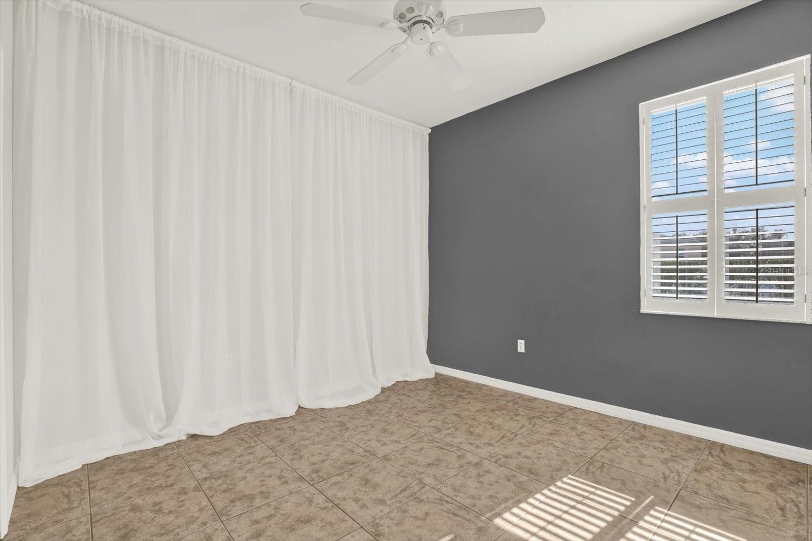 SPRING RIDGE - Residential