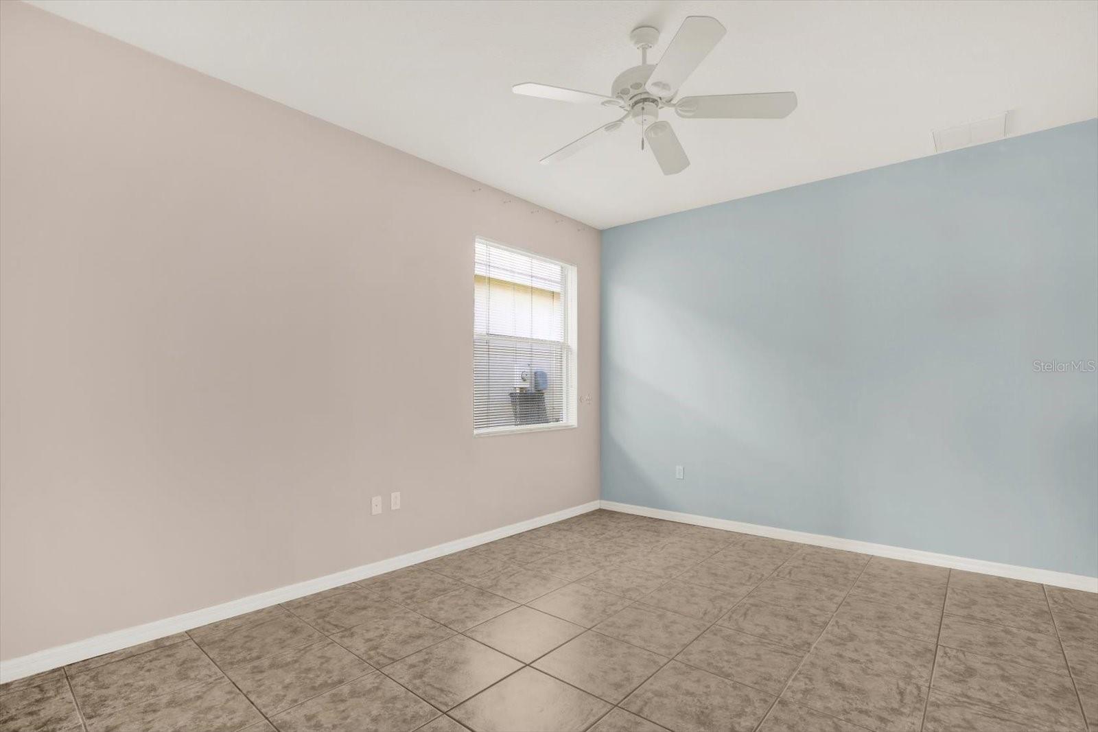 SPRING RIDGE - Residential