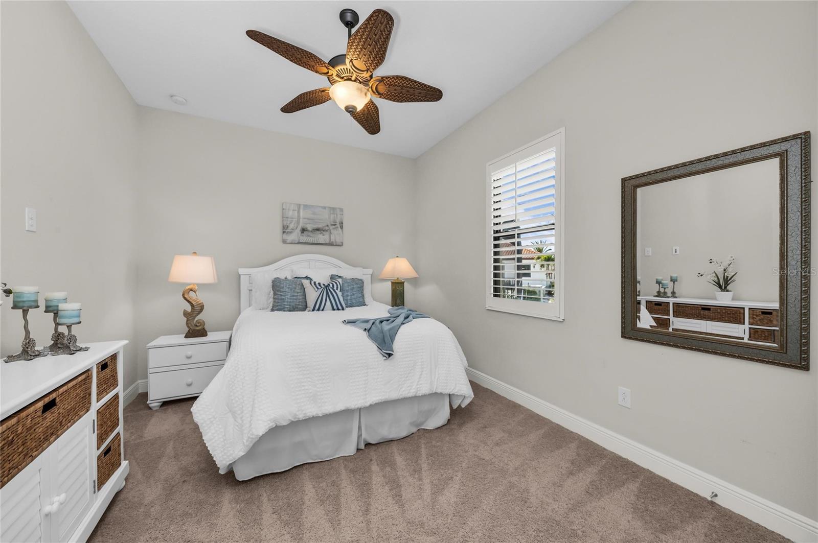 LEGENDS BAY - Residential