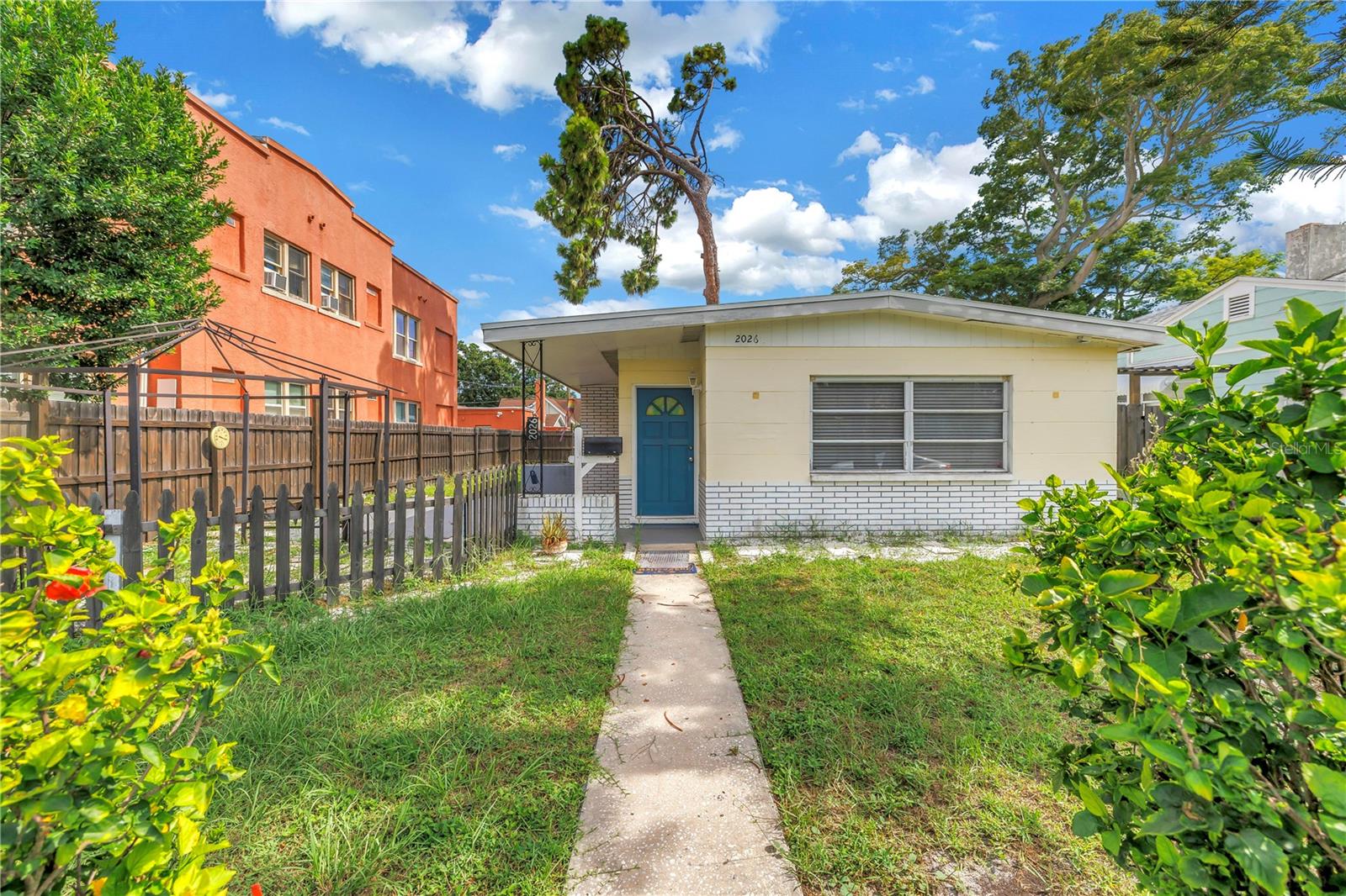 Charming Historic Kenwood Block Home – 3BR/1BA with Huge Backyard & ADU Potential
Discover this delightful 3-bedroom, 1-bath block home in the heart of Historic Kenwood, ideally situated in a non-evacuation zone (Flood Zone X). Featuring a new roof (2024), this property offers peace of mind and plenty of potential.
The home sits on a spacious 50x127 lot with alley access—perfect for building an Accessory Dwelling Unit (ADU) or creating your dream outdoor retreat. Inside, you'll find a light-filled interior with north exposure and the convenience of an inside utility room.
Step outside and enjoy one of St. Petersburg’s most sought-after neighborhoods. Historic Kenwood is brimming with charm, culture, and community spirit, offering monthly porch parties, an active homeowners association, and a welcoming neighborhood watch program.
The location couldn’t be better—just minutes from the vibrant Grand Central District, lively Downtown St. Petersburg, and a short drive to the beautiful Gulf beaches.
Don’t miss this rare opportunity to own a home in one of St. Pete’s most beloved neighborhoods!