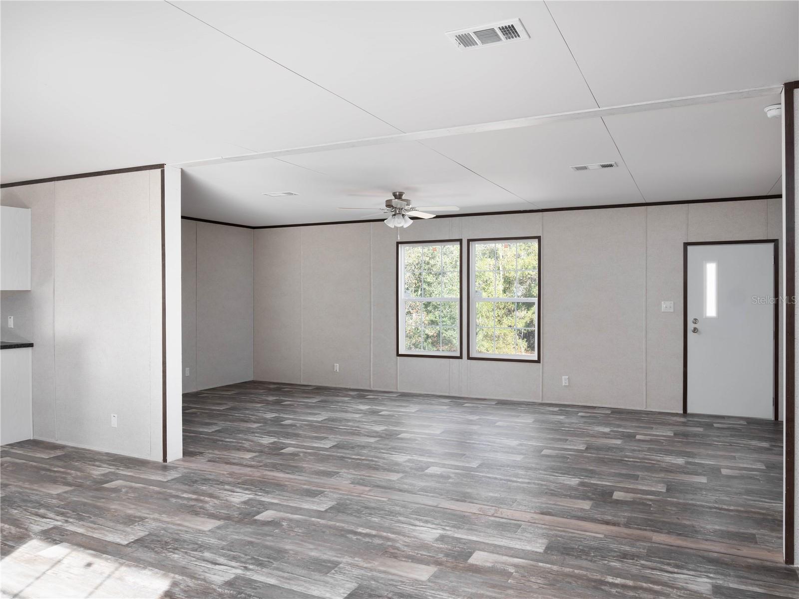 29-11-17 0001.25 ACRES W1/2 OF SE1/4 OF SE1/4 OF N - Residential