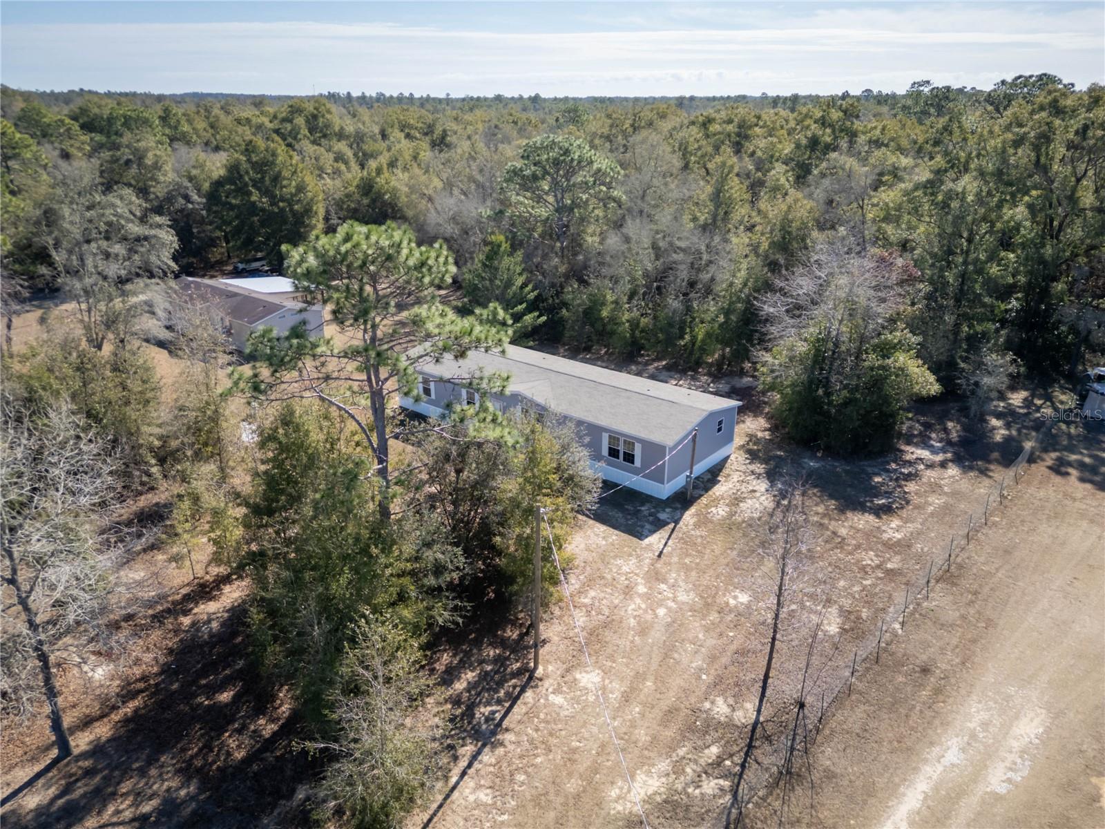 29-11-17 0001.25 ACRES W1/2 OF SE1/4 OF SE1/4 OF N - Residential