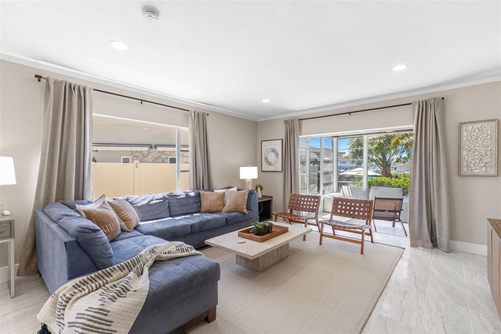 SEA ISLAND APTS 2 CONDO - Residential