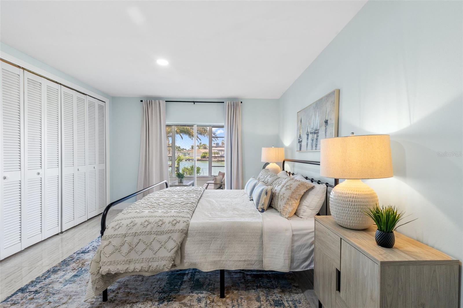 SEA ISLAND APTS 2 CONDO - Residential